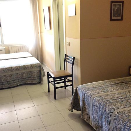 לידו די קאמאיורה Hotel Le Ginestre מראה חיצוני תמונה