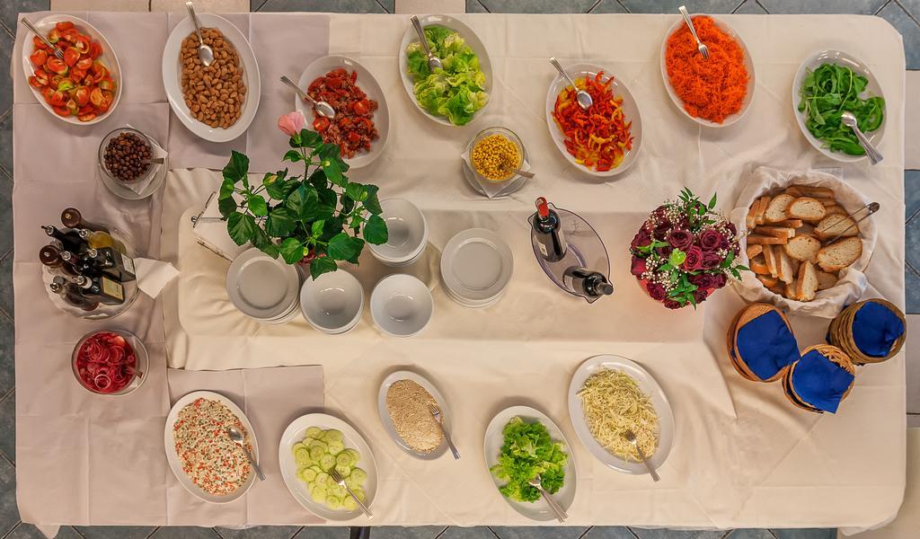 לידו די קאמאיורה Hotel Le Ginestre מראה חיצוני תמונה