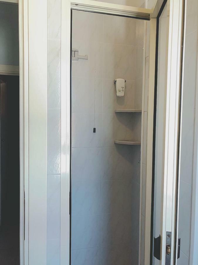 לידו די קאמאיורה Hotel Le Ginestre מראה חיצוני תמונה